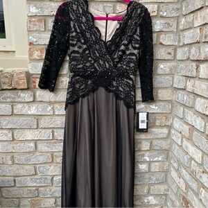 Sangria 3/4 Sleeve Dress